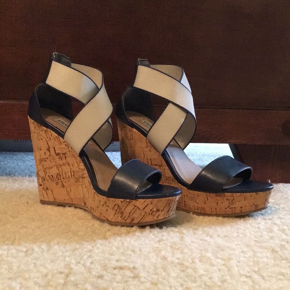 Blue Wedges